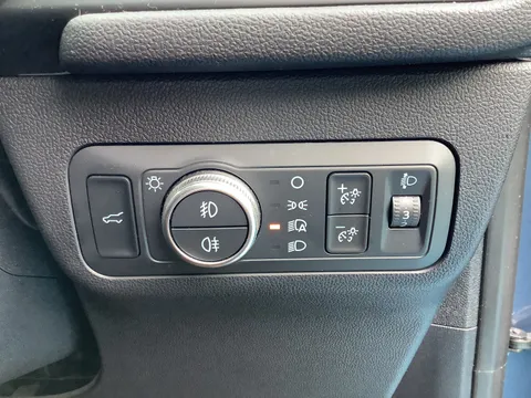 PJ22YKG Ford Kuga 1.5 EcoBlue ST-Line X 5dr Auto Thumbnail #39