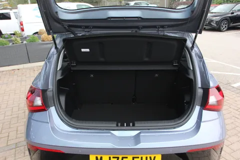 MJ75FHV Hyundai i20 1.0T GDi Advance [Nav] 5dr DCT Thumbnail #14