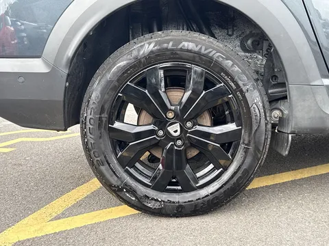 VN72CRV Dacia Jogger 1.0 TCe Extreme SE 5dr Thumbnail #34