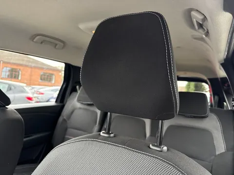 VN72CRV Dacia Jogger 1.0 TCe Extreme SE 5dr Thumbnail #20