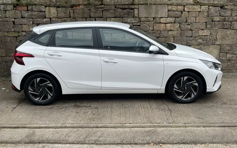 MT71VZH Hyundai i20 1.0T GDi 48V MHD SE Connect 5dr Thumbnail #6