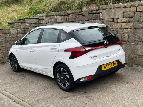 MT71VZH Hyundai i20 1.0T GDi 48V MHD SE Connect 5dr Thumbnail #3