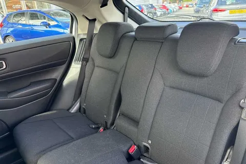 MA71UCU Honda Hr-V 1.5 eHEV Elegance 5dr CVT Thumbnail #14