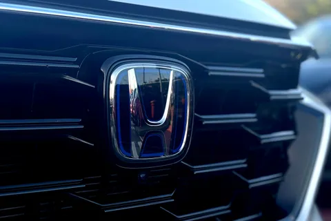 DK75NWA Honda CR-V 2.0 eHEV Advance 5dr eCVT Thumbnail #15