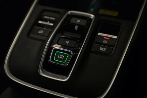 DK75NWA Honda CR-V 2.0 eHEV Advance 5dr eCVT Thumbnail #21