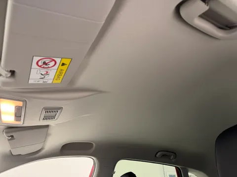 DN25FVH Mg Motor Uk Zs 1.5 Hybrid+ Trophy 5dr Auto Thumbnail #14