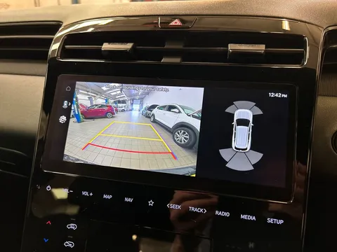 MT71UGC Hyundai Tucson 1.6 TGDi N Line 5dr 2WD Thumbnail #20