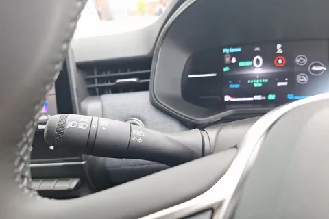 BG75OHF Renault Clio 1.6 E-TECH full hybrid 145 Techno 5dr Auto Thumbnail #38