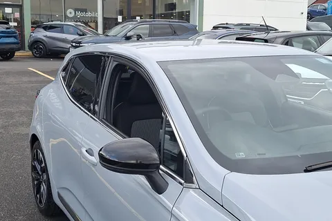 BG75OHF Renault Clio 1.6 E-TECH full hybrid 145 Techno 5dr Auto Thumbnail #27