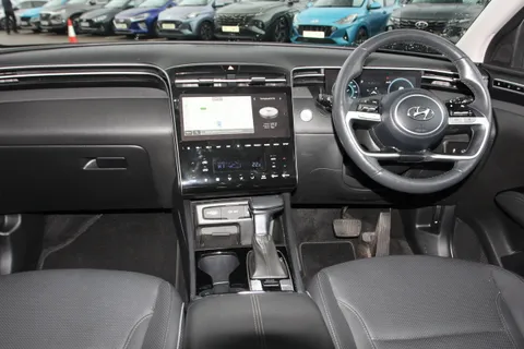 DE23ZGF Hyundai Tucson 1.6 TGDi 48V MHD Ultimate 5dr 2WD DCT Thumbnail #16