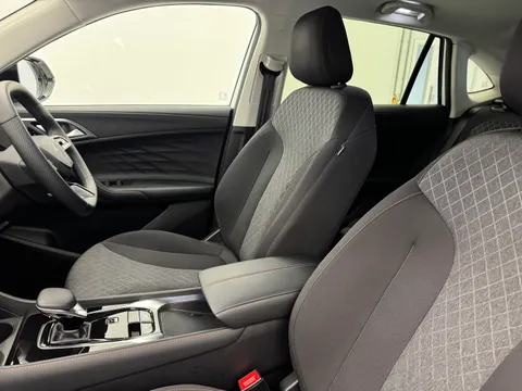 DL25KWO Mg Motor Uk Hs 1.5 T-GDI PHEV SE 5dr Auto Thumbnail #12