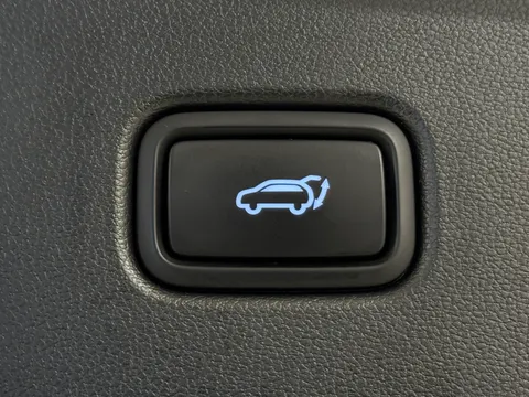 DV71XZB Hyundai Tucson 1.6 TGDi Hybrid 230 Ultimate 5dr 2WD Auto Thumbnail #11