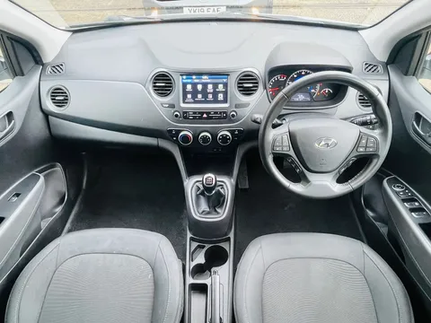 EJ69EMK Hyundai i10 1.0 Play 5dr Thumbnail #19