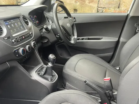 EJ69EMK Hyundai i10 1.0 Play 5dr Thumbnail #21