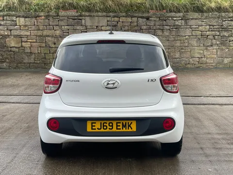 EJ69EMK Hyundai i10 1.0 Play 5dr Thumbnail #4