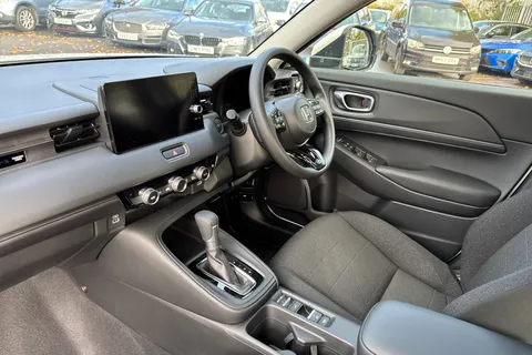 DE73KLV Honda Hr-V 1.5 eHEV Elegance 5dr CVT Thumbnail #3