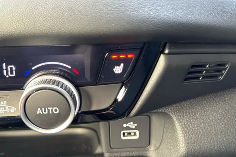 DE73KLV Honda Hr-V 1.5 eHEV Elegance 5dr CVT Thumbnail #19