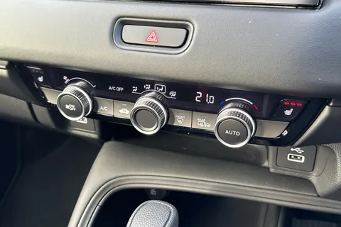 DE73KLV Honda Hr-V 1.5 eHEV Elegance 5dr CVT Thumbnail #20