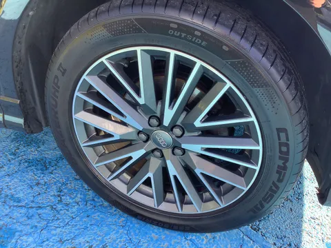 DS20KNZ Audi Q3 35 TFSI S Line 5dr Thumbnail #10