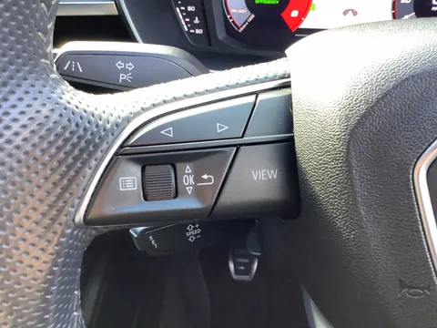 DS20KNZ Audi Q3 35 TFSI S Line 5dr Thumbnail #28