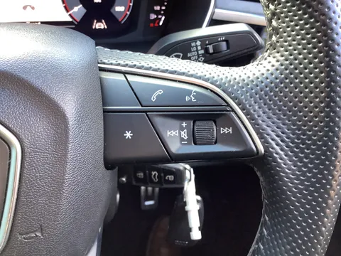 DS20KNZ Audi Q3 35 TFSI S Line 5dr Thumbnail #29