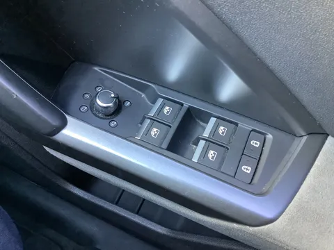 DS20KNZ Audi Q3 35 TFSI S Line 5dr Thumbnail #30