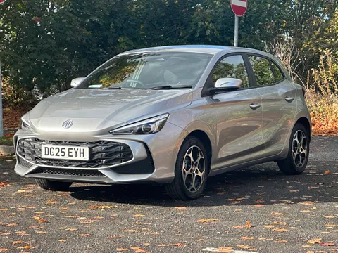 DC25EYH Mg Motor Uk Mg3 1.5 Hybrid SE 5dr Auto Thumbnail #4