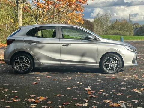 DC25EYH Mg Motor Uk Mg3 1.5 Hybrid SE 5dr Auto Thumbnail #9