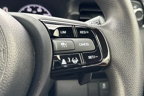 DT73ZFU Honda Hr-V 1.5 eHEV Elegance 5dr CVT Thumbnail #22