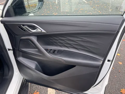 MF75CSV Mg Motor Uk Hs 1.5 T-GDI PHEV Trophy 5dr Auto Thumbnail #24