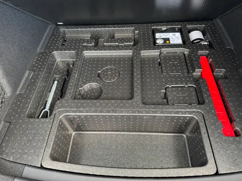 MF75CSV Mg Motor Uk Hs 1.5 T-GDI PHEV Trophy 5dr Auto Thumbnail #31