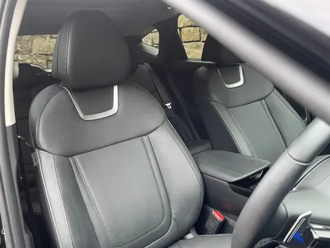 MV25YMY Hyundai Tucson 1.6T Plug-in Hybrid Ultimate 5dr Auto Thumbnail #27