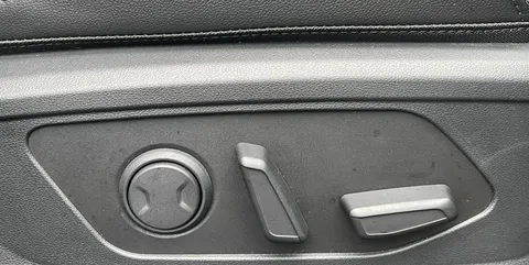 MV25YMY Hyundai Tucson 1.6T Plug-in Hybrid Ultimate 5dr Auto Thumbnail #30