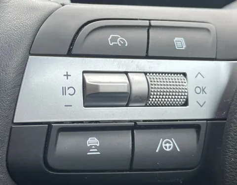 MV25YMY Hyundai Tucson 1.6T Plug-in Hybrid Ultimate 5dr Auto Thumbnail #21