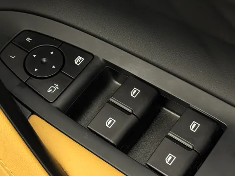 DN74UYK Mg Motor Uk Hs 1.5 T-GDI Trophy 5dr DCT Thumbnail #19