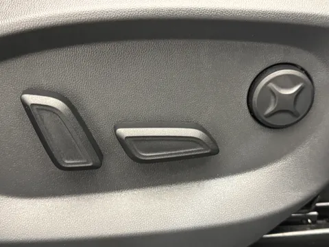 DN74UYK Mg Motor Uk Hs 1.5 T-GDI Trophy 5dr DCT Thumbnail #20