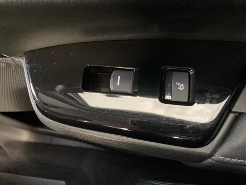 DC19BAA Honda CR-V 2.0 i-MMD Hybrid EX 5dr eCVT Thumbnail #26