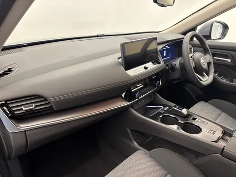 DY75ZVK Nissan X-Trail 1.5 E-Power 204 N-Connecta 5dr Xtronic Thumbnail #17