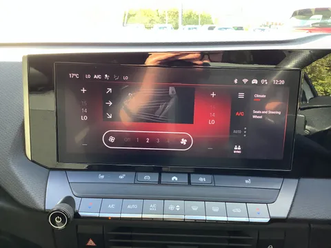 SD72DPY Vauxhall Astra 1.2 Turbo 130 GS Line 5dr Auto Thumbnail #21