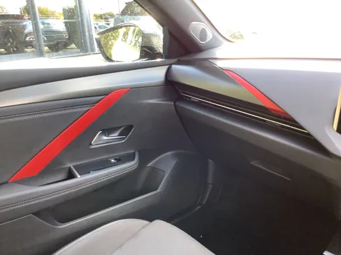 SD72DPY Vauxhall Astra 1.2 Turbo 130 GS Line 5dr Auto Thumbnail #27