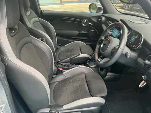 DW23FLL Mini Hatchback 1.5 Cooper Sport 3dr Auto Thumbnail #16