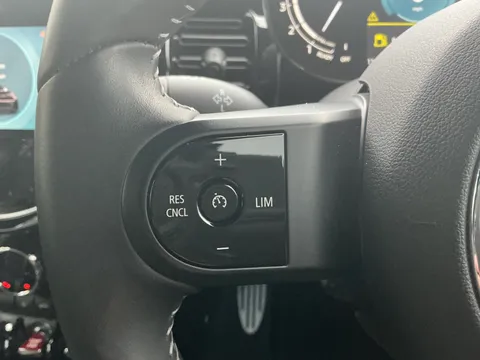 DW23FLL Mini Hatchback 1.5 Cooper Sport 3dr Auto Thumbnail #15