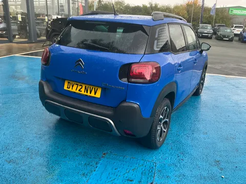 DY72NVV Citroën C3 Aircross 1.2 PureTech 110 Shine 5dr Thumbnail #9