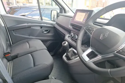DN75ESO Renault Trafic LL30 Blue dCi 150 Extra Sport [Safety] Crew Van Thumbnail #13