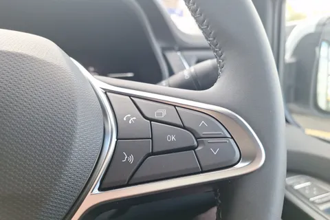 DN75ESO Renault Trafic LL30 Blue dCi 150 Extra Sport [Safety] Crew Van Thumbnail #31