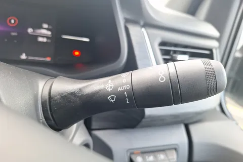 DN75ESO Renault Trafic LL30 Blue dCi 150 Extra Sport [Safety] Crew Van Thumbnail #33