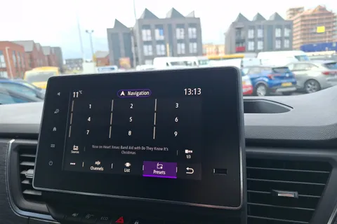 DN75ESO Renault Trafic LL30 Blue dCi 150 Extra Sport [Safety] Crew Van Thumbnail #39