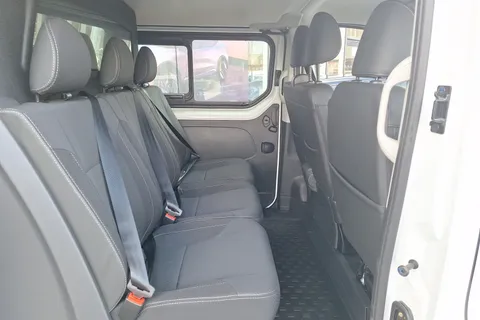 DN75ESO Renault Trafic LL30 Blue dCi 150 Extra Sport [Safety] Crew Van Thumbnail #25