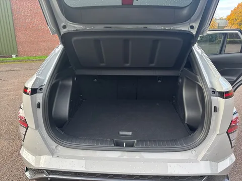 EN74UPO Hyundai Kona 1.6 Hybrid 129 N Line 5dr DCT Thumbnail #17
