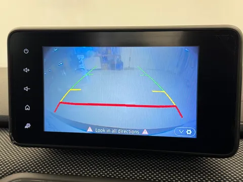 DN71HNJ Dacia Sandero Stepway 1.0 TCe Comfort 5dr Thumbnail #24